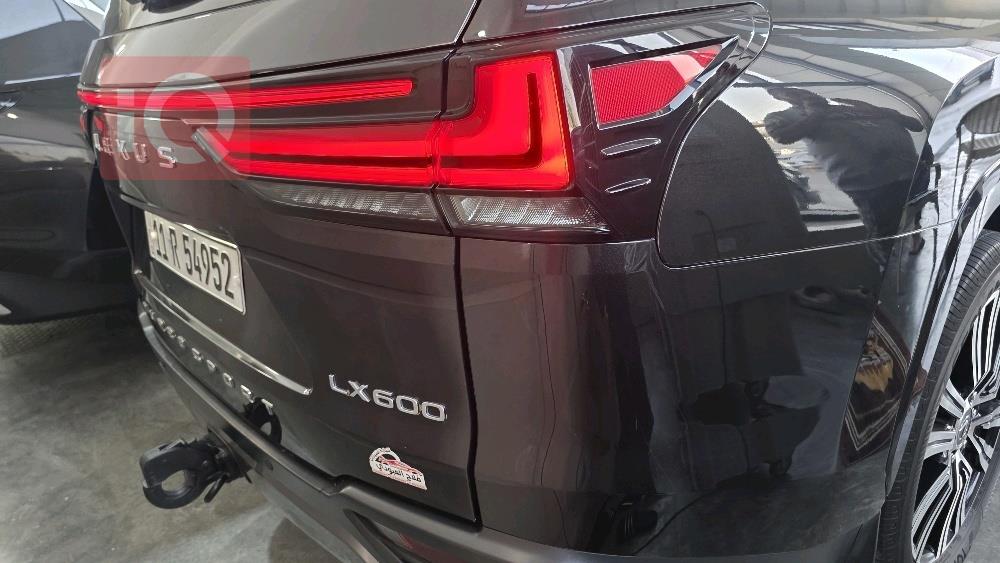 Lexus LX